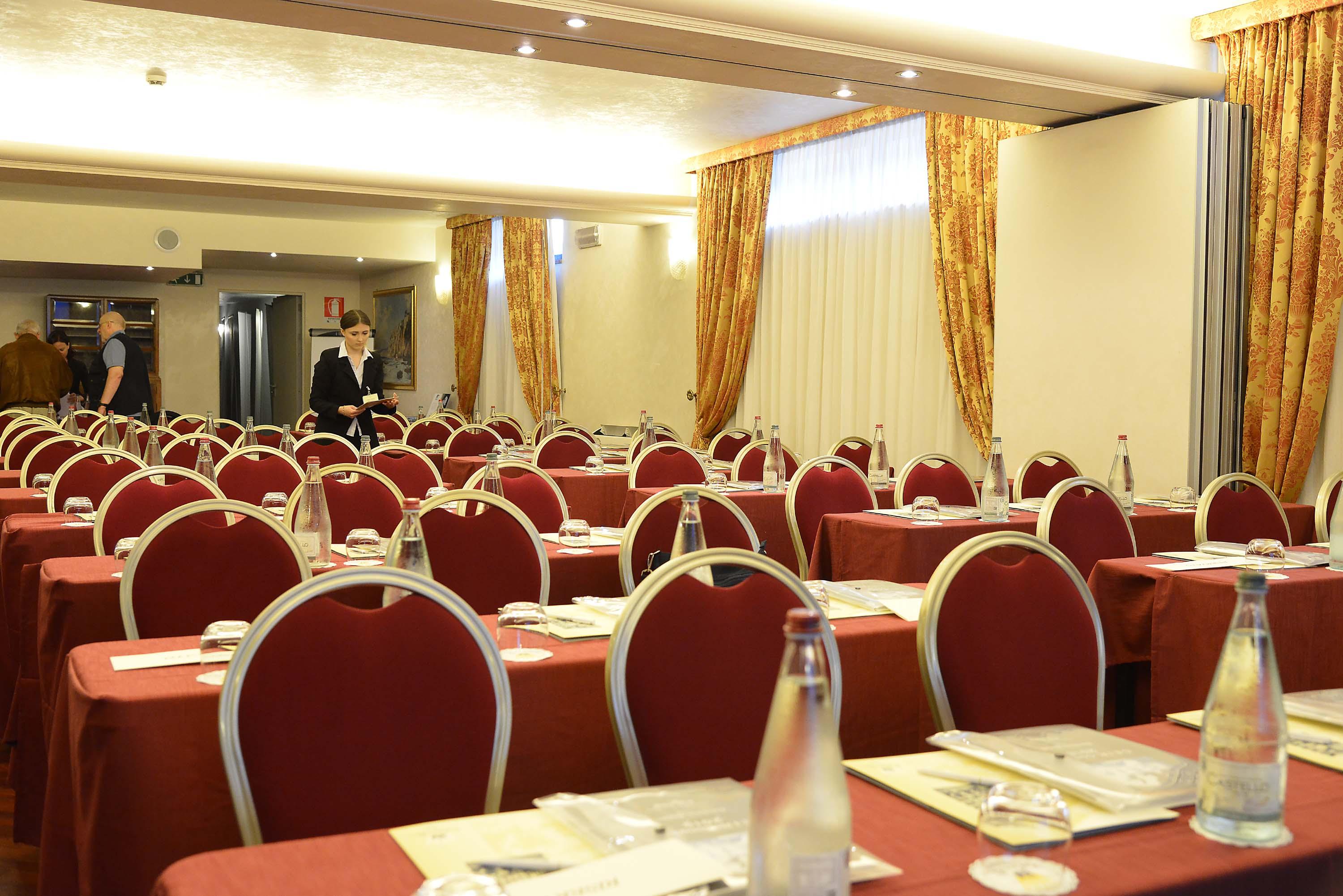 Hotel Savoy Palace Gardone Riviera Exterior photo