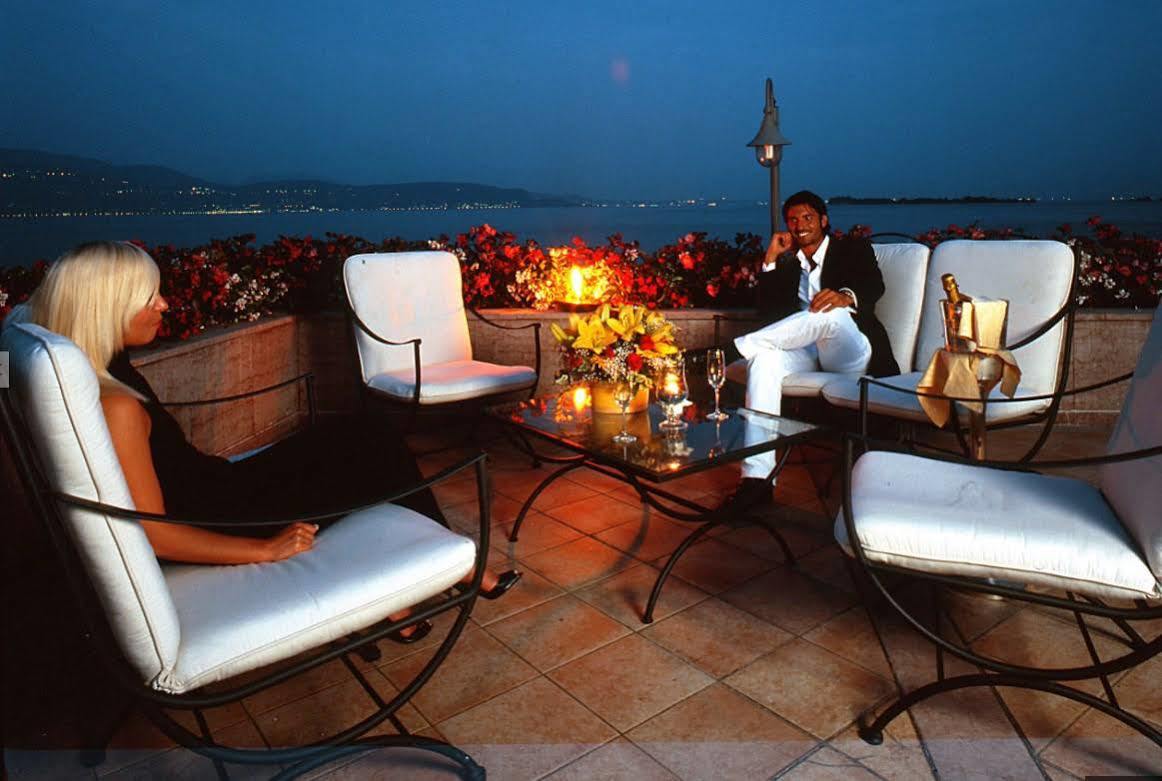 Hotel Savoy Palace Gardone Riviera Exterior photo